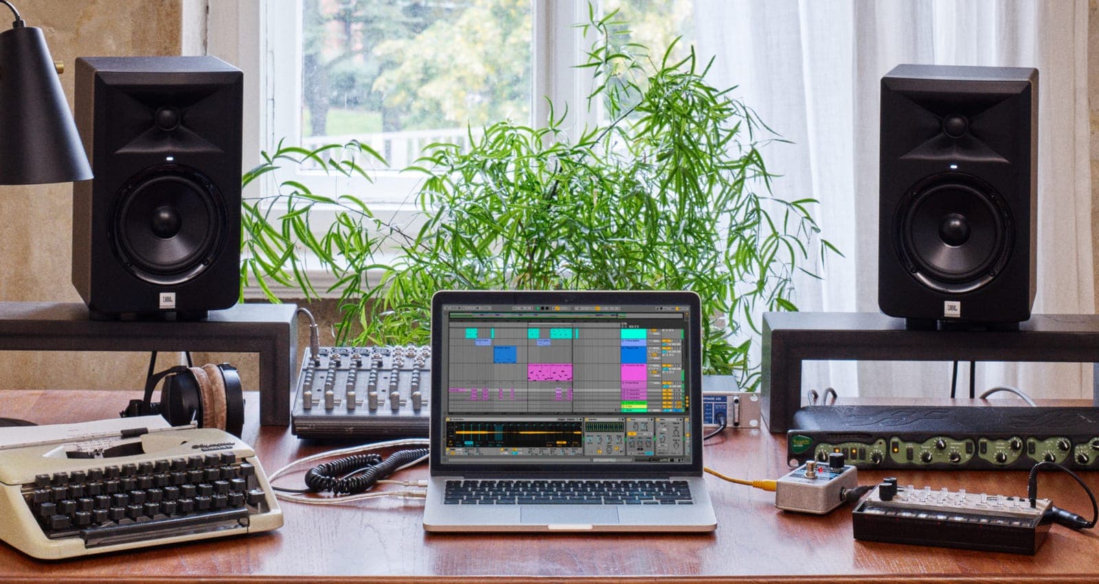 Certified Electronic Music Producer Program | Lisbon